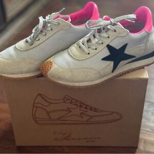 Vintage Havana Cream and Black Star Sneakers